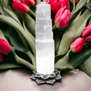 lampara-de-cuarzo-selenita-en-forma-de-torre