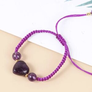 pulsera-tejida-con-cristales-de-cuarzo-amatista